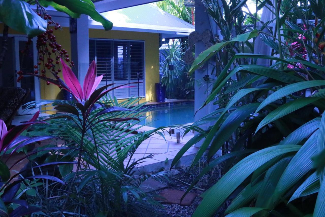 Villa Beauty Tiny Walk To Sea Port Douglas Exterior foto